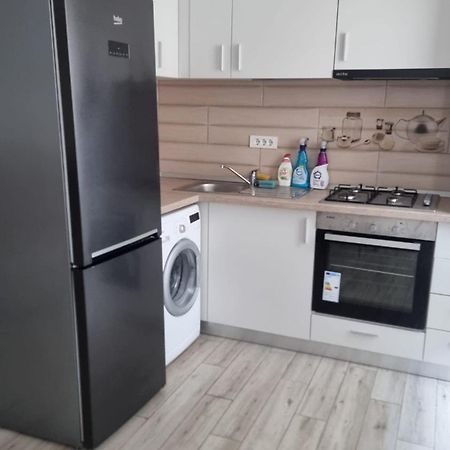 New Bucuresti Relax Flat - Apartament Relaxare - 4 People Apartamento Exterior foto