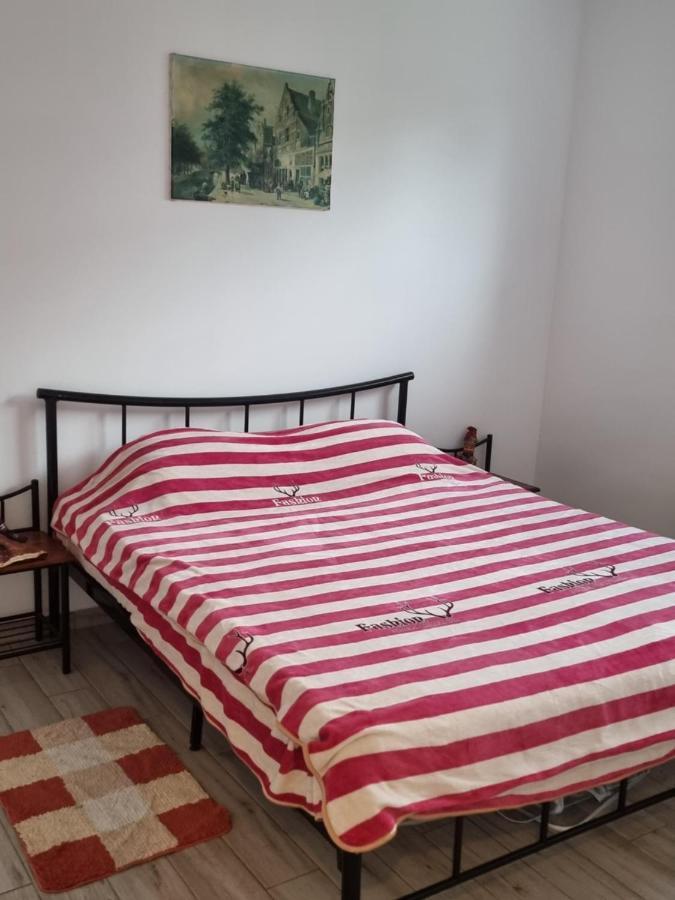 New Bucuresti Relax Flat - Apartament Relaxare - 4 People Apartamento Exterior foto